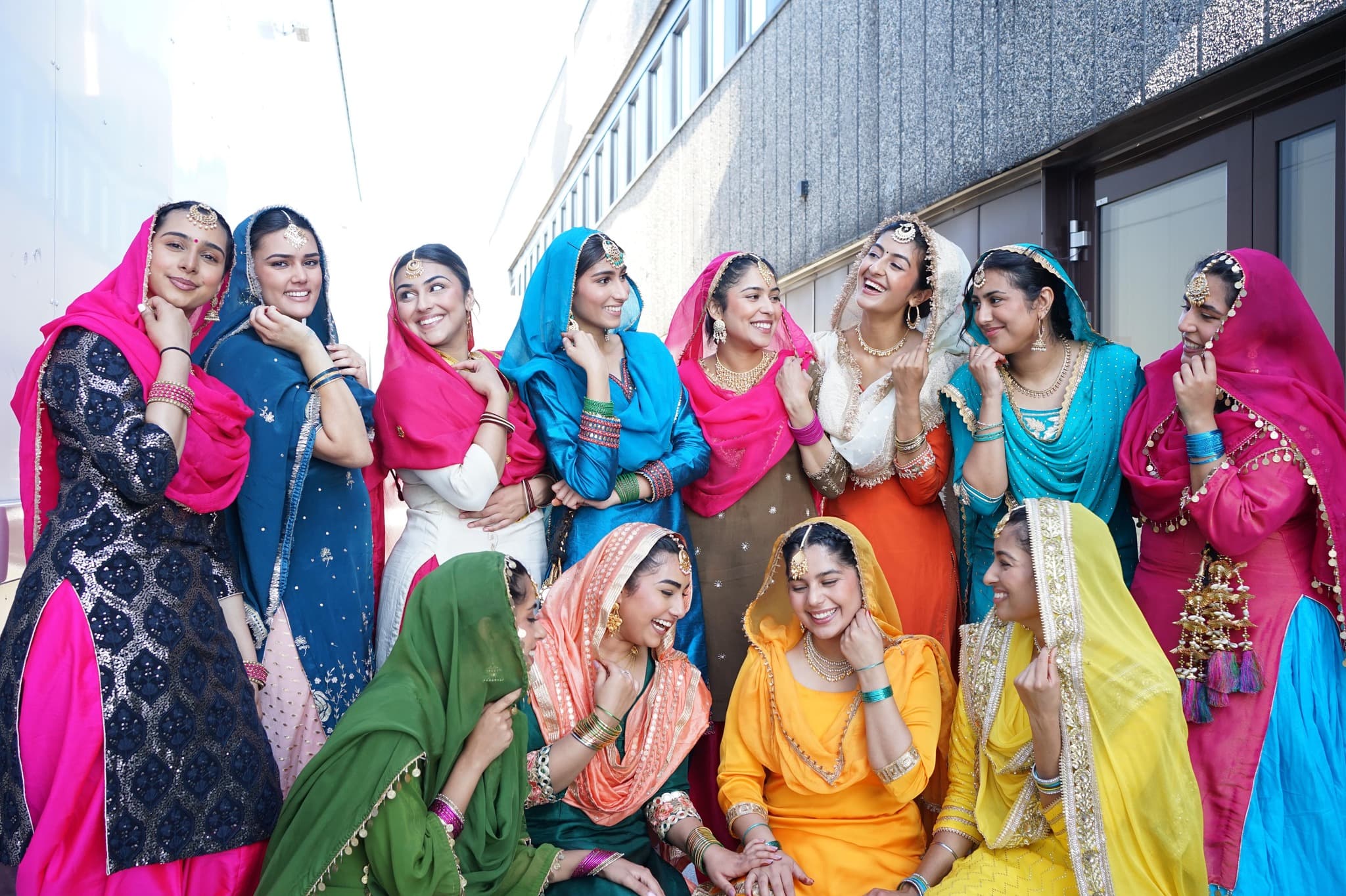 Giddha dance — Surmedania